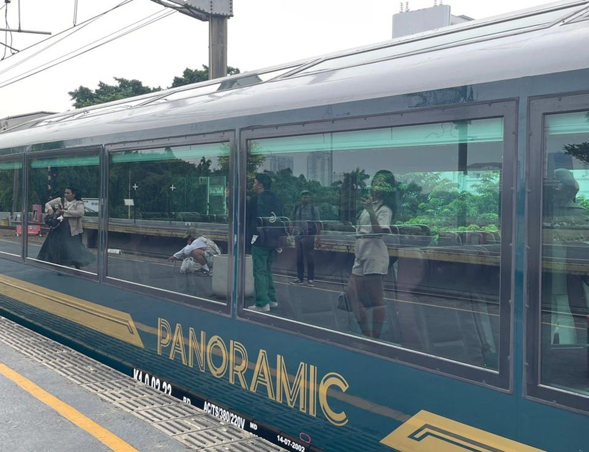 Review Kereta Panoramic Jakarta-Bandung: Worth It?