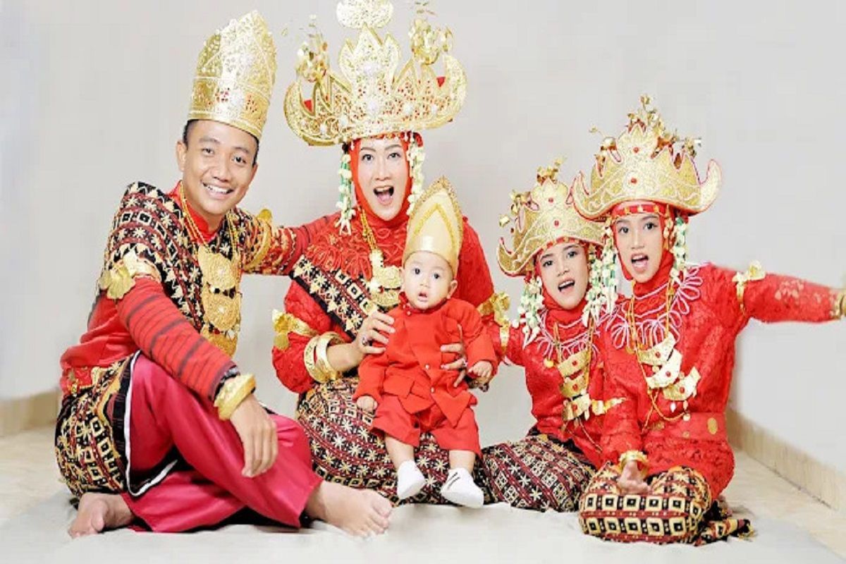 Sewa Kostum Adat di Lampung: Ini 7 Rekomendasi Tempat Terlengkap dan Murah