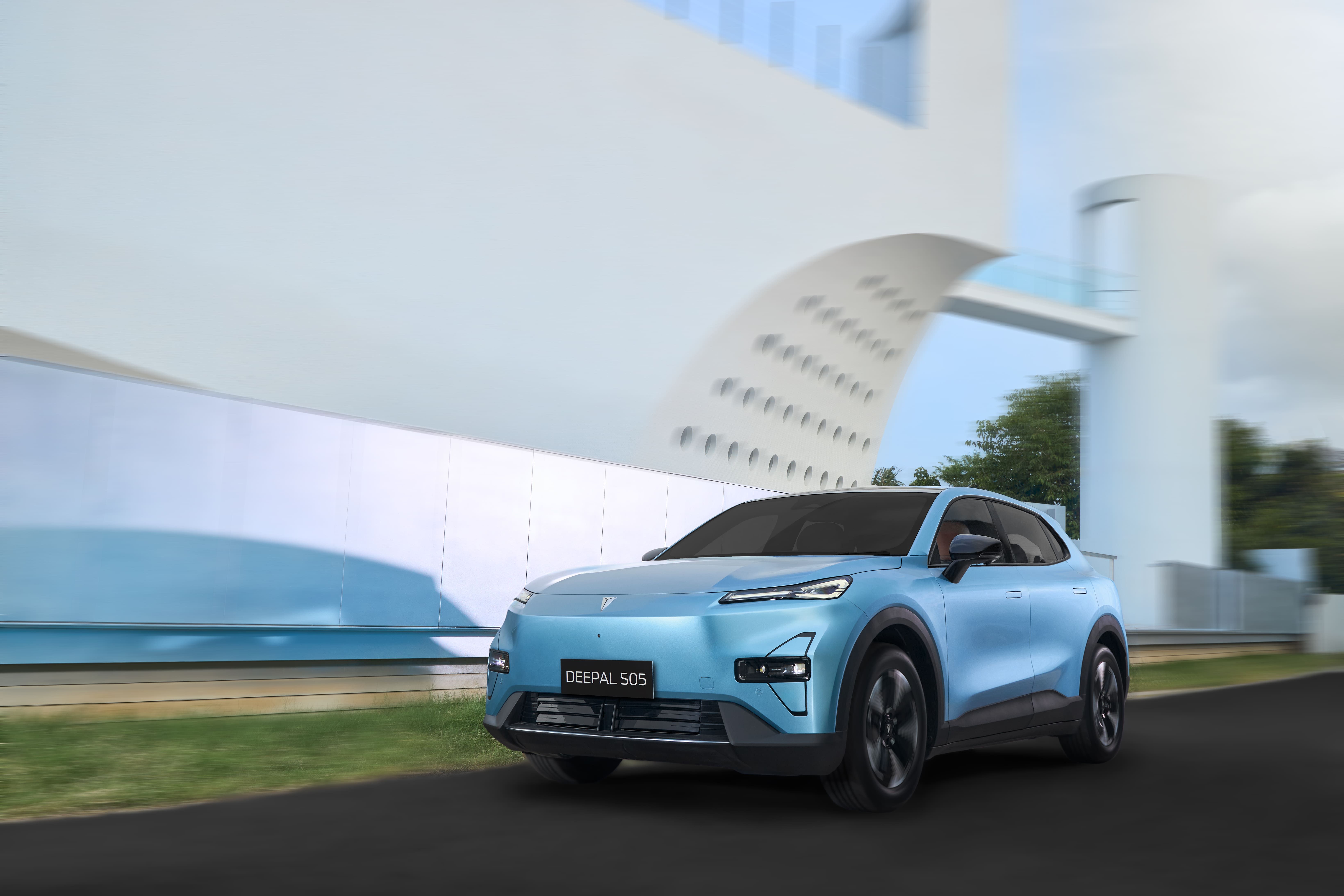 Mengenal Teknologi Changan Deepal S05 REEV, EV Asal Tiongkok yang Punya Jarak Tempuh Tembus 1.100 Km!