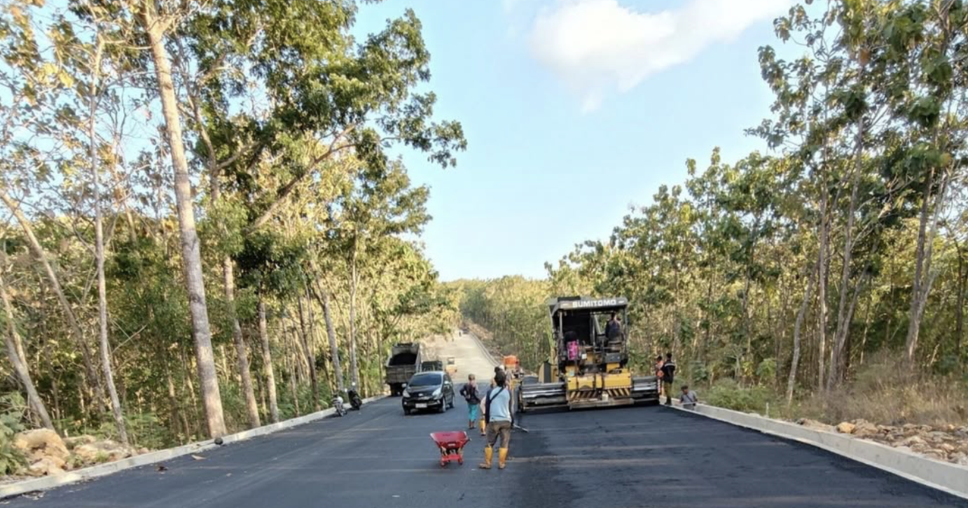 Kurang dari 1 Kilometer Lagi, Akses Utama Pantai Malang Selatan di Srigonco Kian Dekat Terhubung JLS