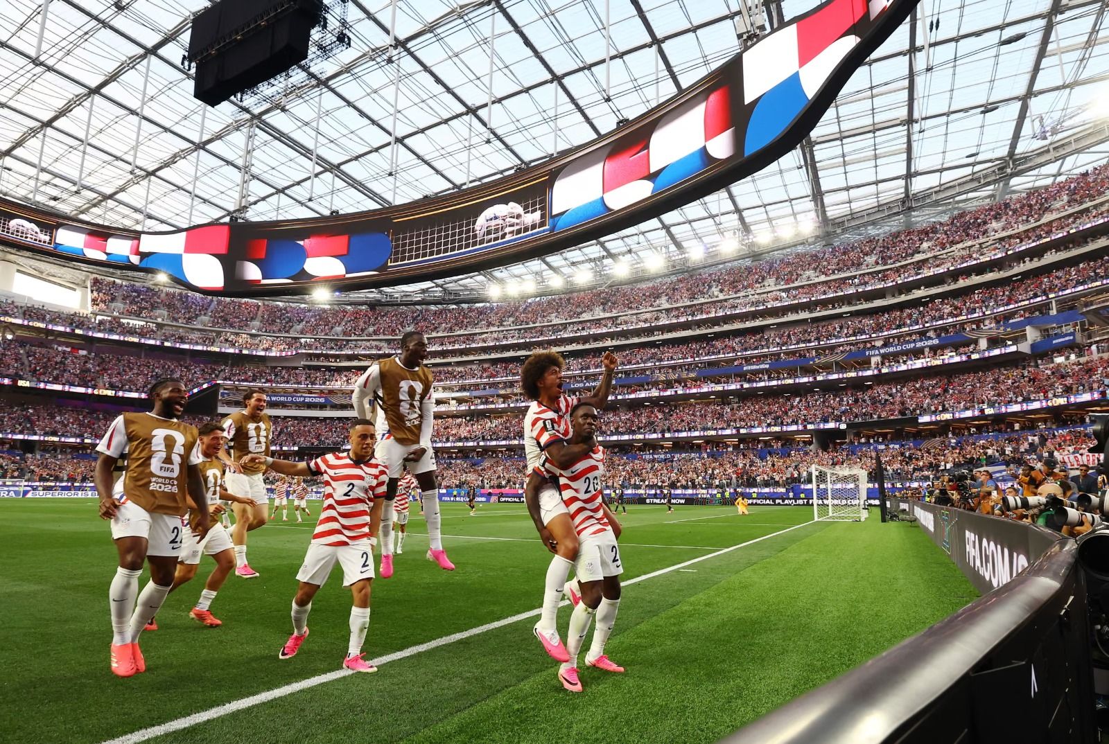Balogun Brace, AS Cukur Paraguay 4-1 Di Laga Pembuka Grup D!