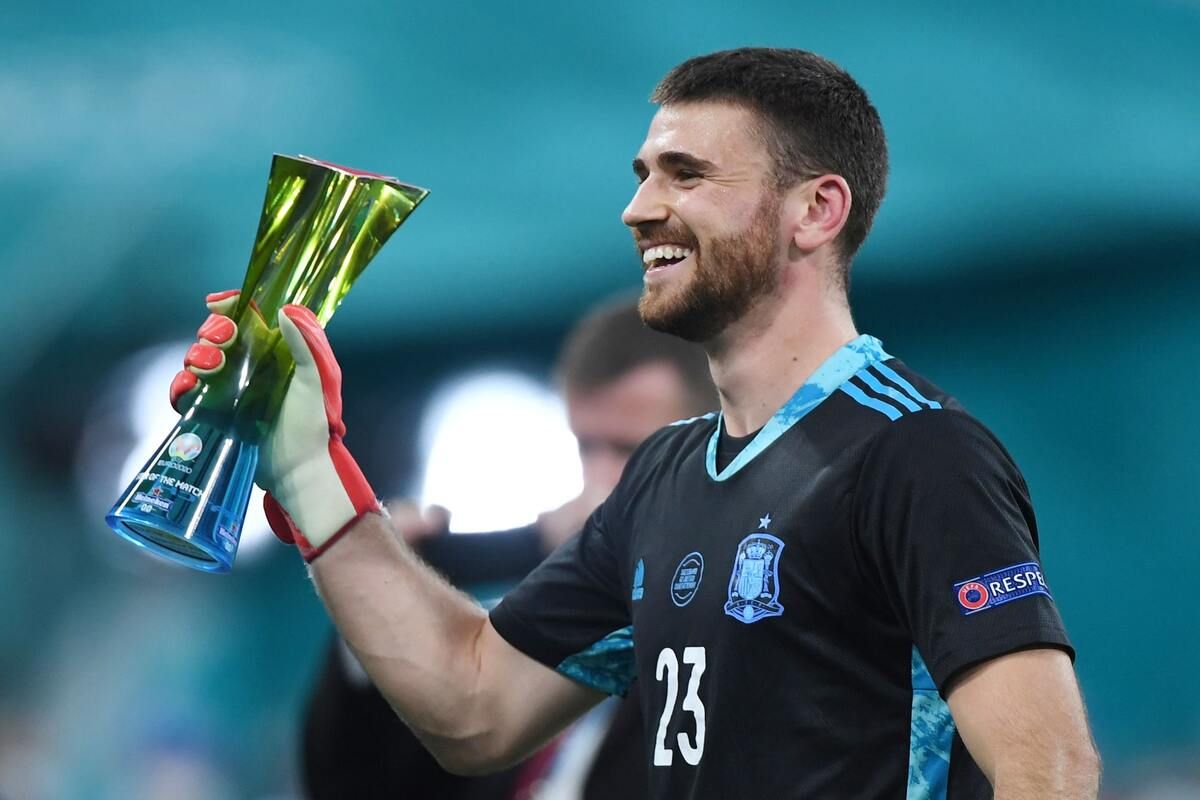 David Raya Siap Bersaing dengan Unai Simon dan Joan Garcia untuk Memperebutkan Posisi Kiper Utama Spanyol