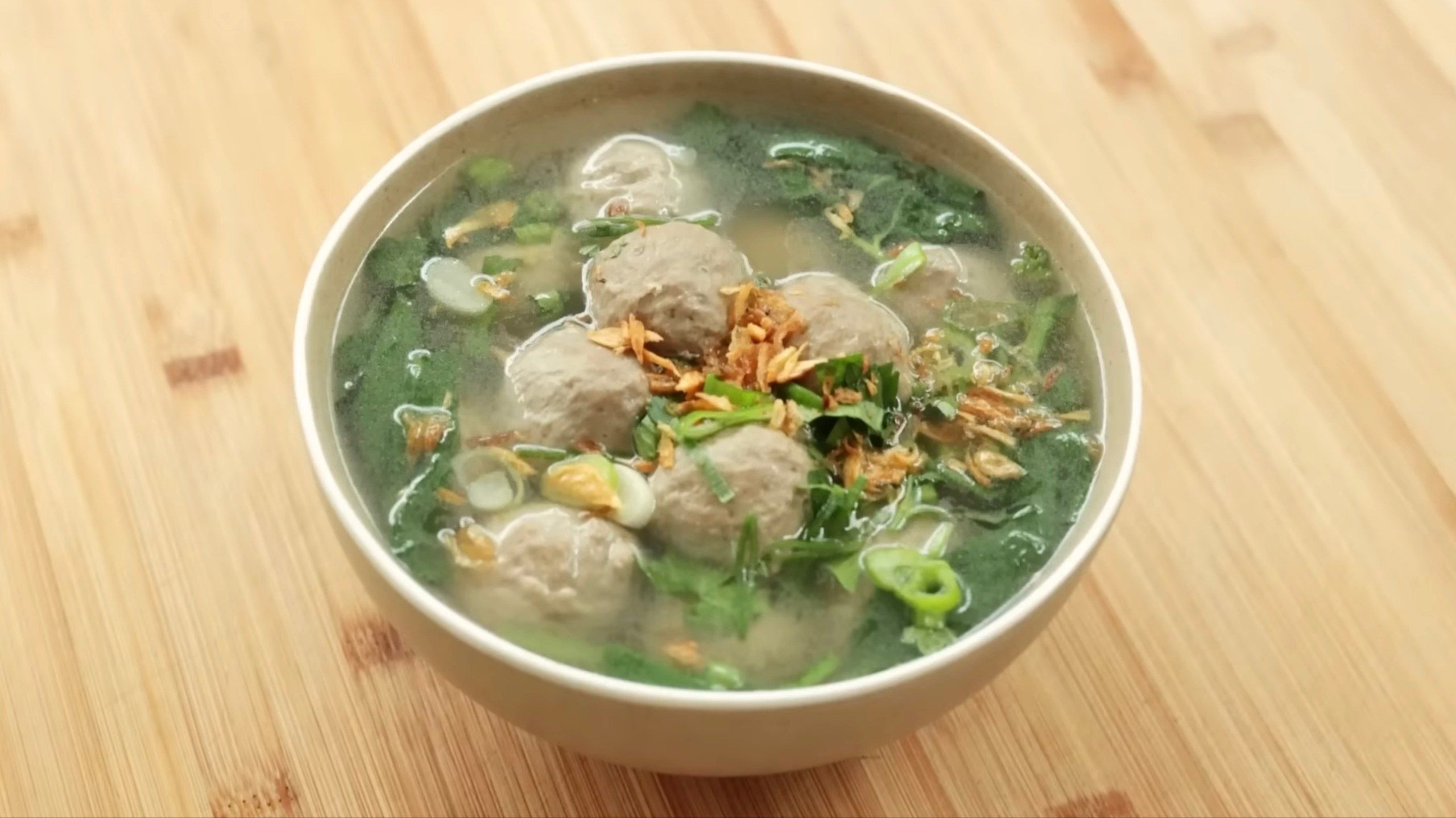 Resep Bakso Sapi Kenyal dan Gurih dengan Kuah Kaldu Lezat