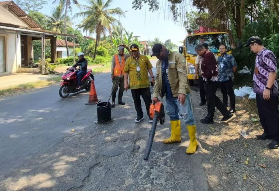 Pemprov Jateng Perbaiki 2,75 Km Jalan Jepara-Keling Rp37,1 Miliar, Betonisasi Target Juli 2026