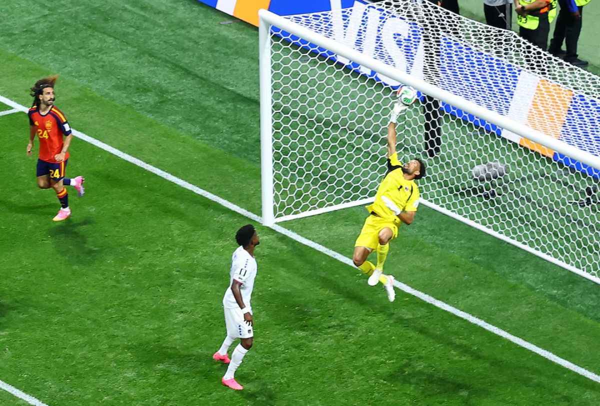 Kiper Cape Verde Bangga Bisa Jalani Debut di Piala Dunia dengan Sempurna di Usia 40 Tahun