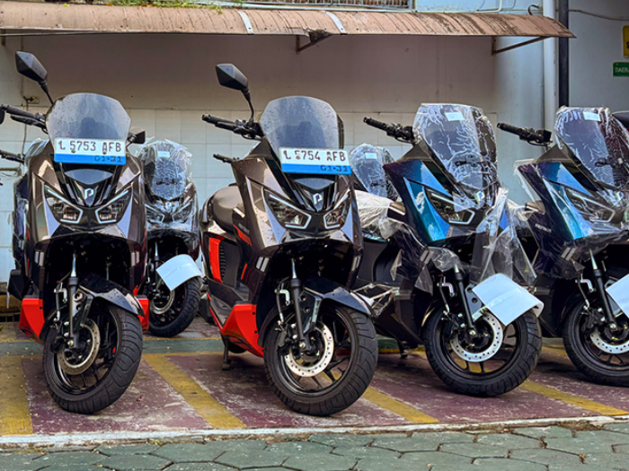 PLN Borong 500 Motor Listrik Polytron, Target Pangkas Emisi 28 Ribu Ton
