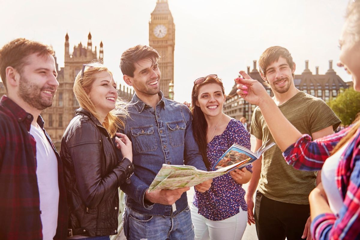 Perbedaan Study Abroad dan Student Exchange: Mana yang Lebih Cocok buat Kamu?