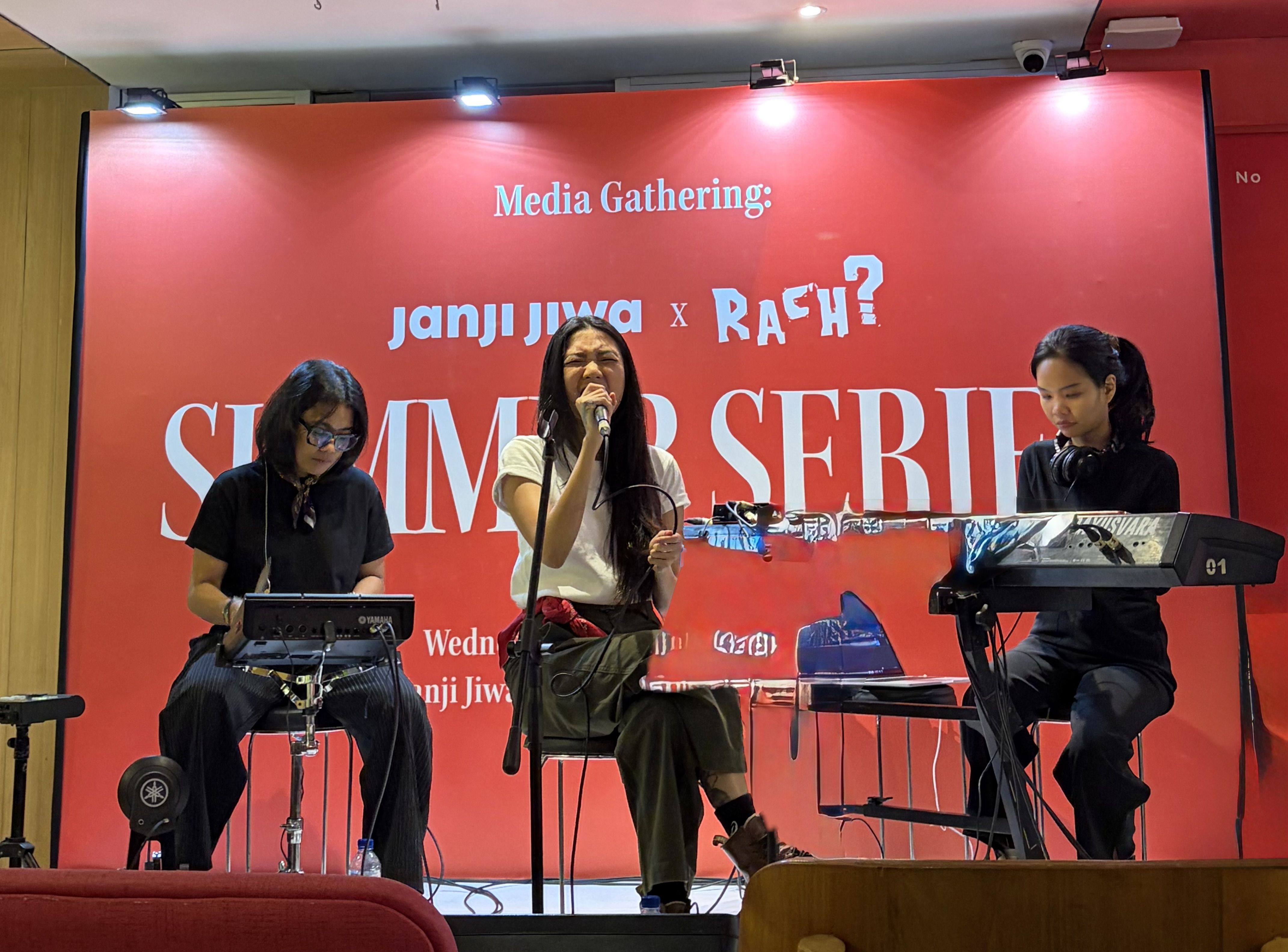 Rachel Cia Rilis Single Dopamine, Persembahan untuk Korban Toxic Love