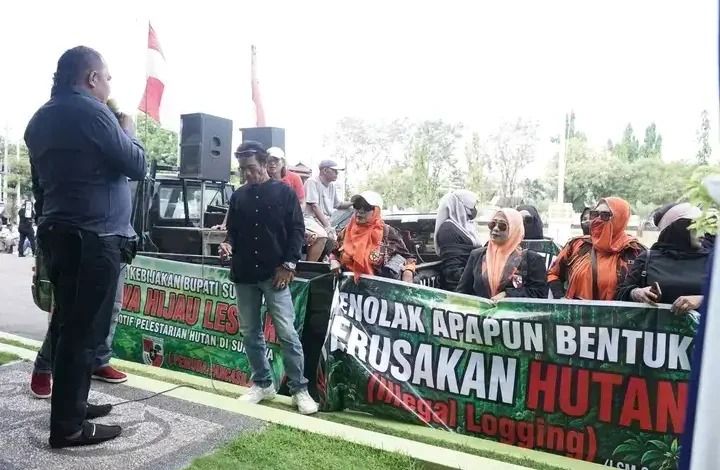 Ormas dan LSM Sumbawa Dukung Larangan Tanam Jagung di Kawasan Hutan