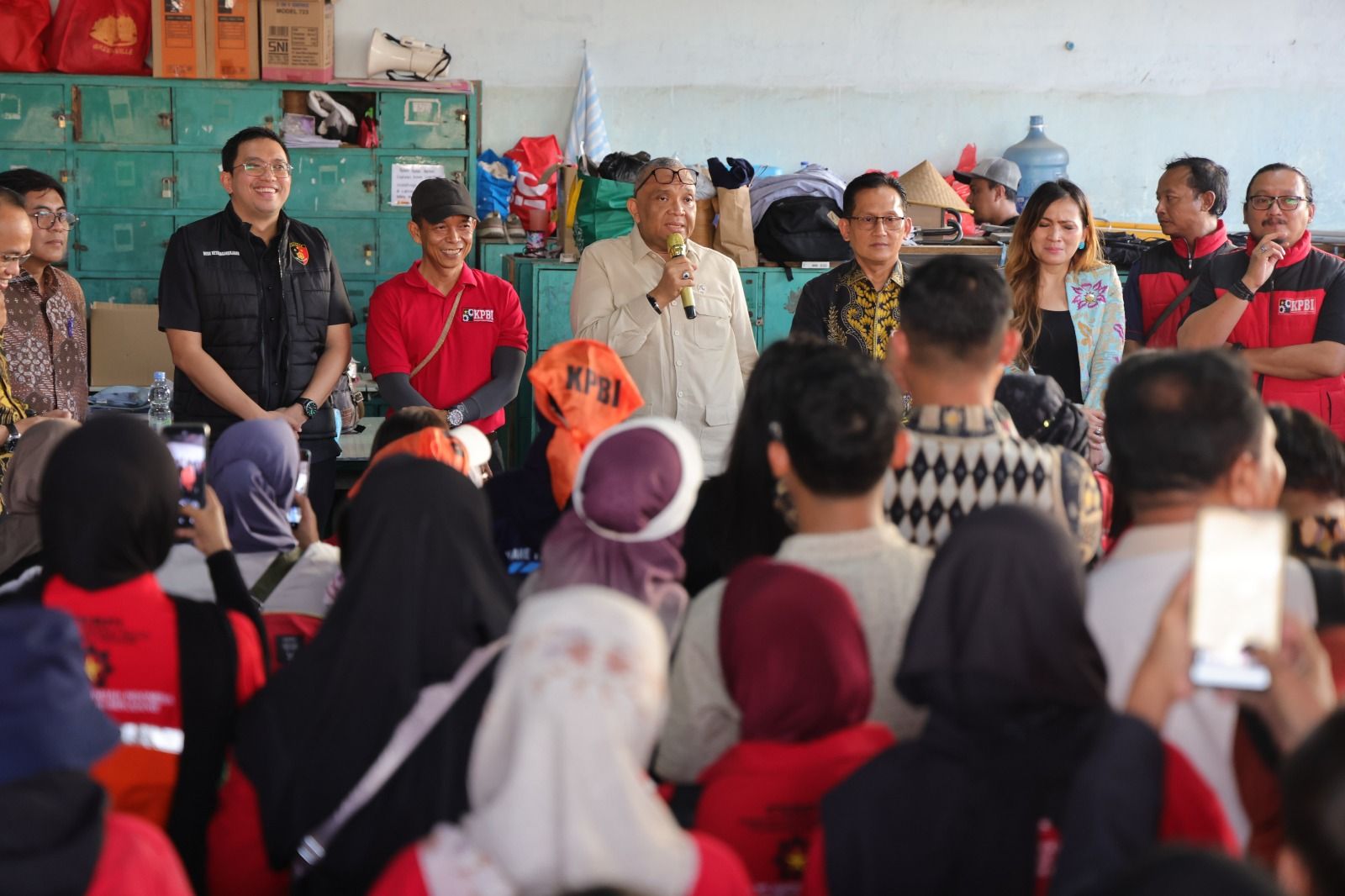 Kemnaker Turun Tangan Usai 133 Buruh PT Amos Indah Indonesia Kena PHK
