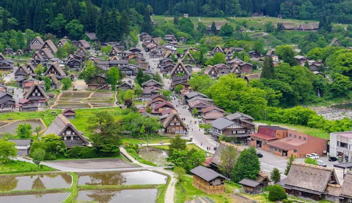 Nyata dan Menakjubkan! 7 Destinasi Indah di Bumi yang Mirip Dunia Fantasi