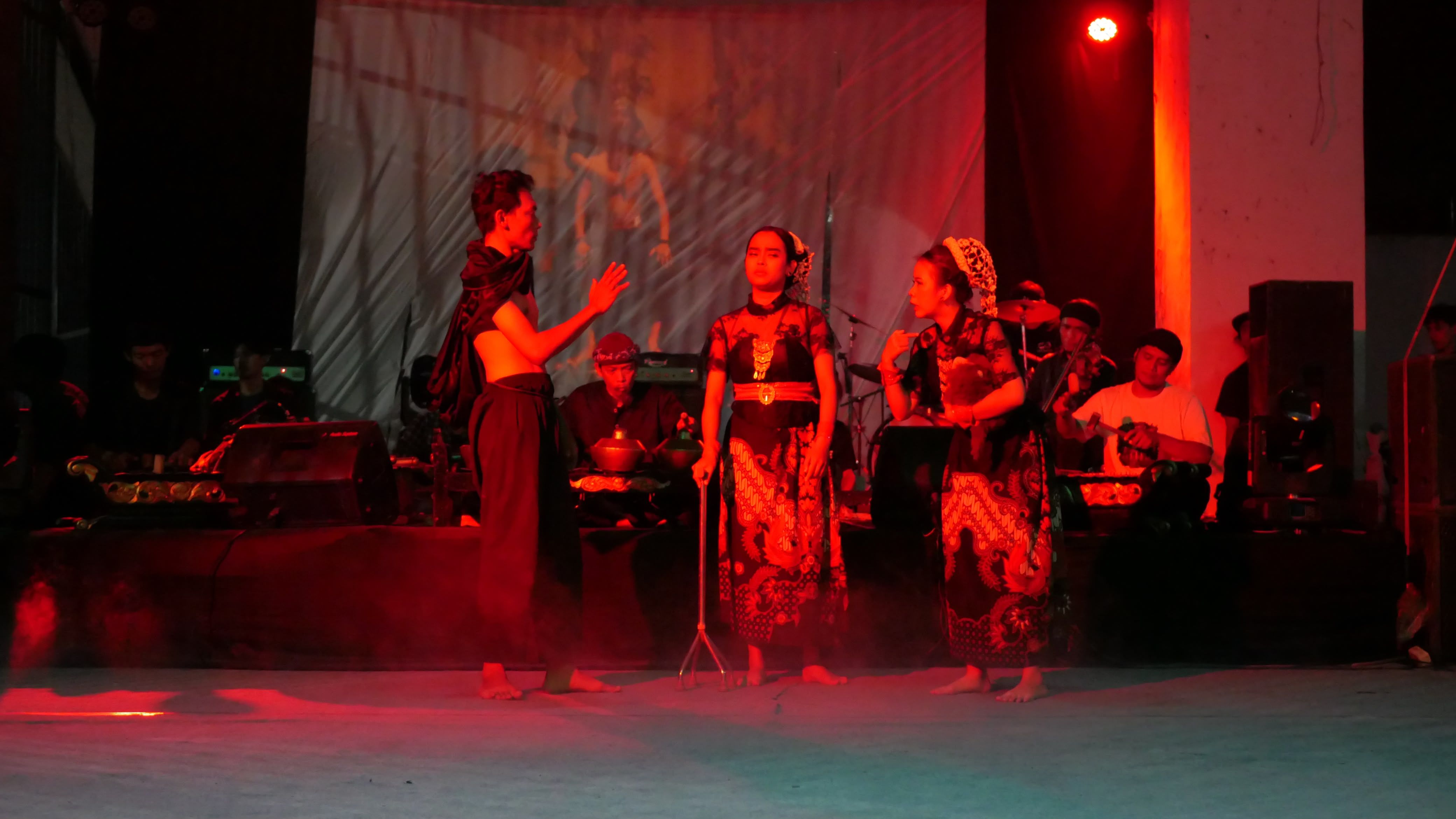 Sambut Hari Jadi ke-25, Teater RoemPoet Gelar Acara PLESTER
