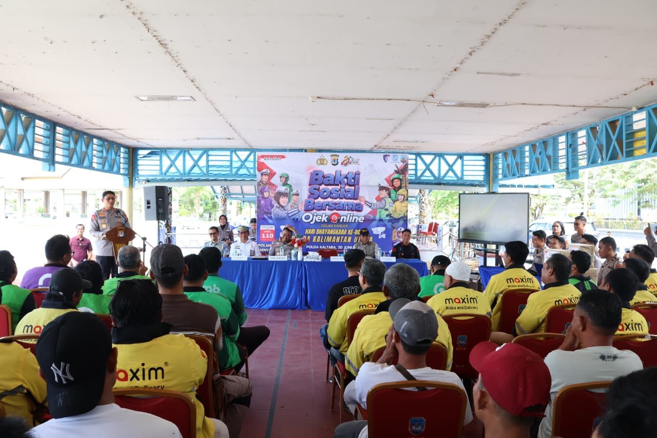 Hari Bhayangkara ke-80, Kapolda Kaltara Sapa Mitra Ojol Lewat Program Polantas Menyapa