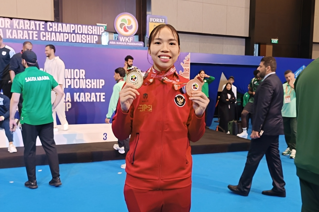 Kalahkan Atlet Dunia, Mahasiswi USU Bawa Pulang Emas Asian Senior Karate Championship 2026
