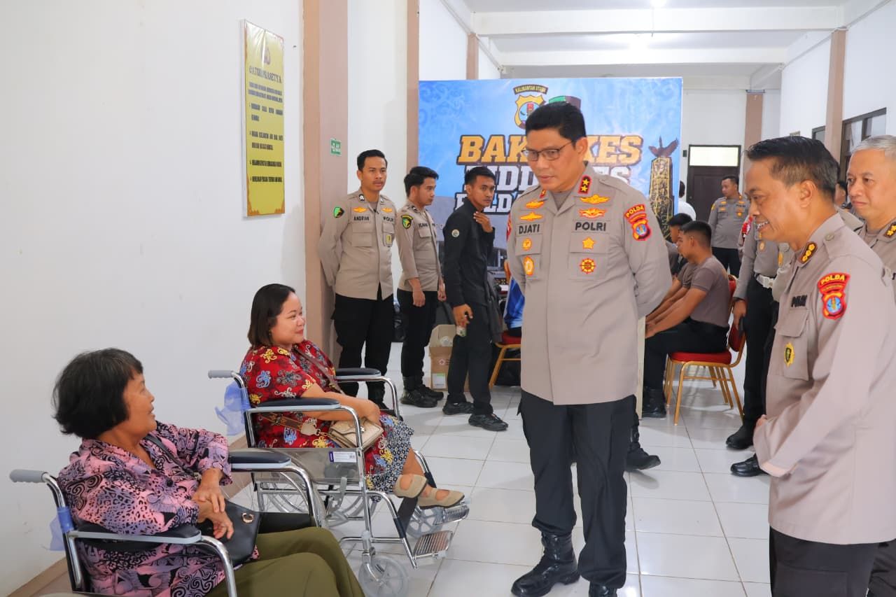 Kapolda Kaltara Serahkan Bantuan Sosial di Puncak Bakti Kesehatan Hari Bhayangkara ke-80
