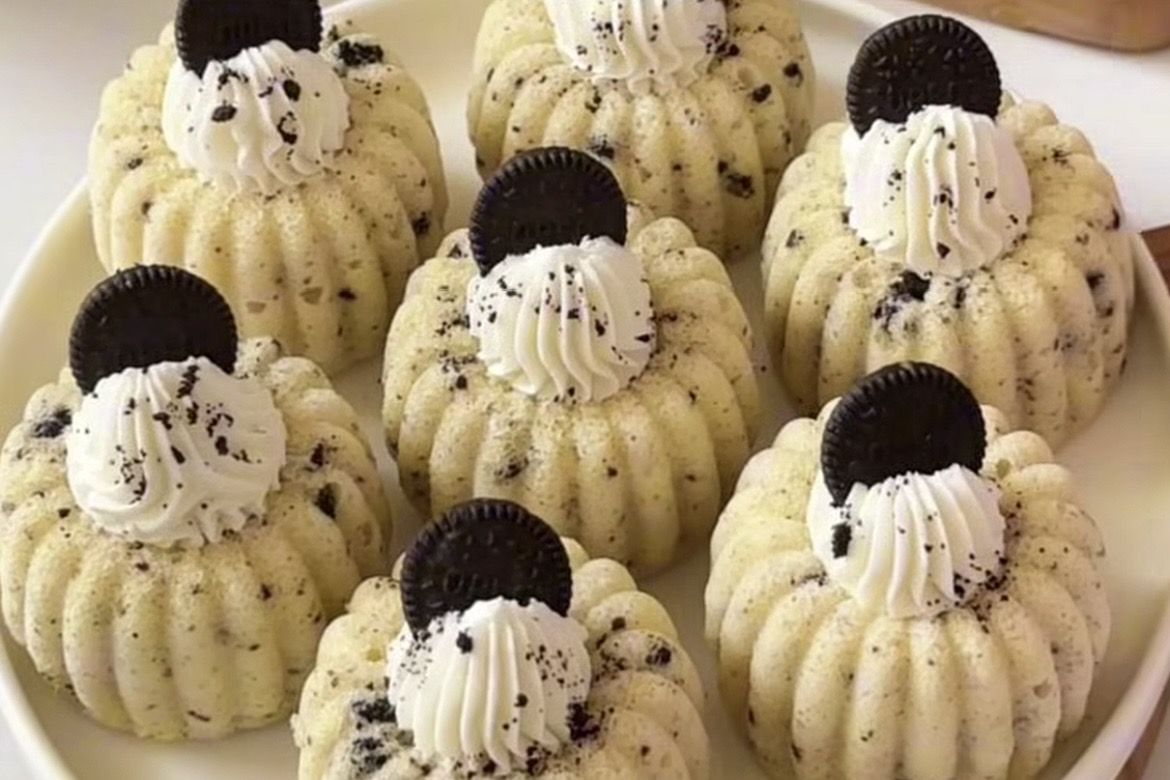 Camilan Kekinian! Resep Bolu Kukus Cookies and Cream yang Lumer di Mulut