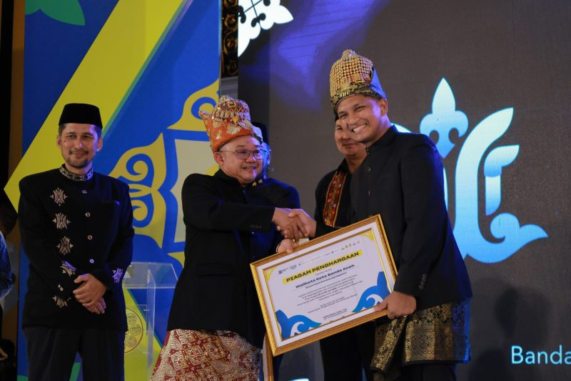 Banda Aceh Raih Anugerah Cakrawala Penyair Nusantara di PPN XIV Aceh 2026