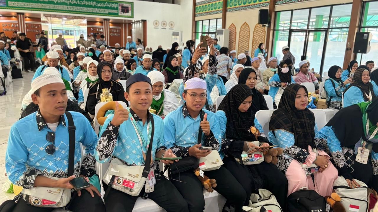 Kloter BDJ 16 Tiba Selamat, Ketua PPIH Kalsel Ajak Jamaah Jaga Kemabruran Haji
