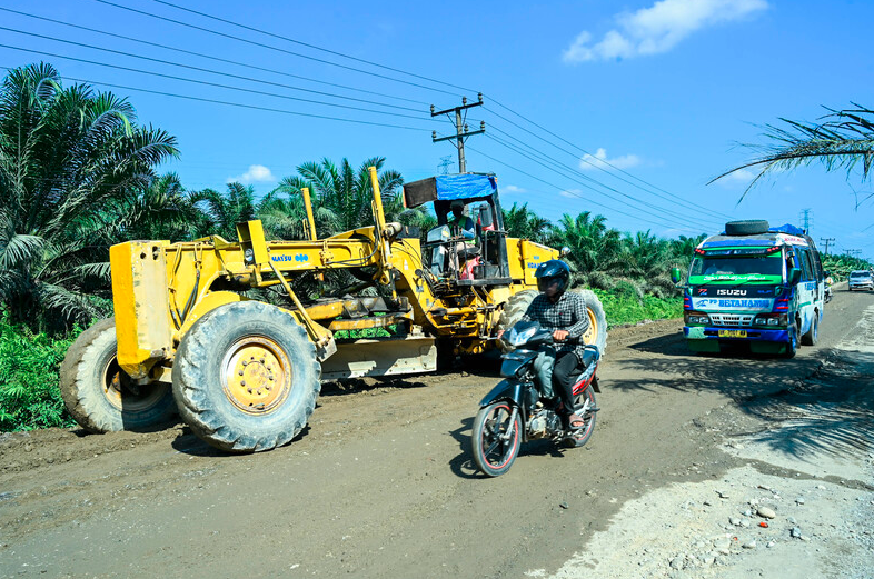 Ruas Aek Nabara–Tanjung Sarang Elang Diperbaiki, Harapan Baru bagi Warga Labuhanbatu
