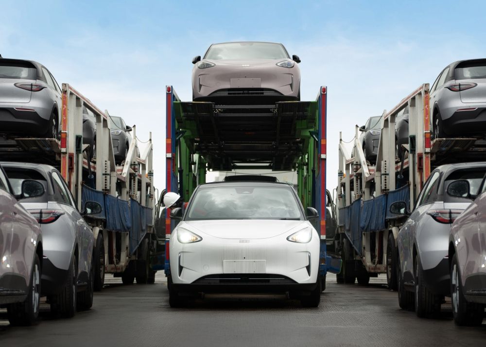 Produksi Geely EX2 Ditambah, Inden Jadi Sebulan
