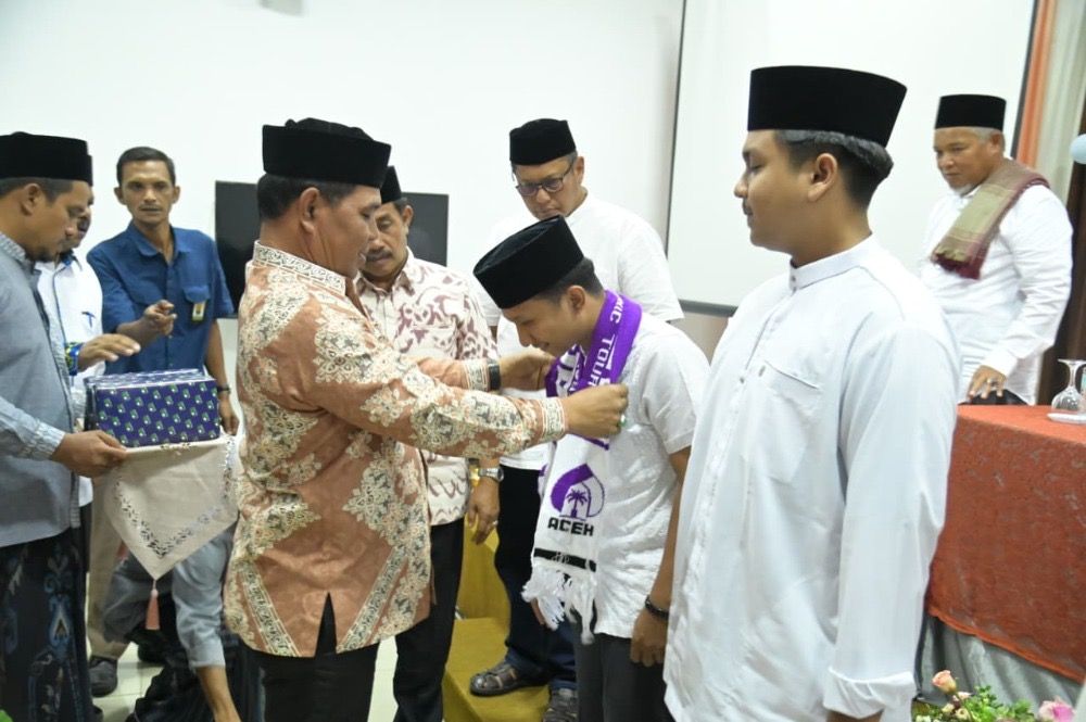 Pemkab Aceh Besar Umrahkan 22 Juara MTQ dan MKQ sebagai Bentuk Apresiasi
