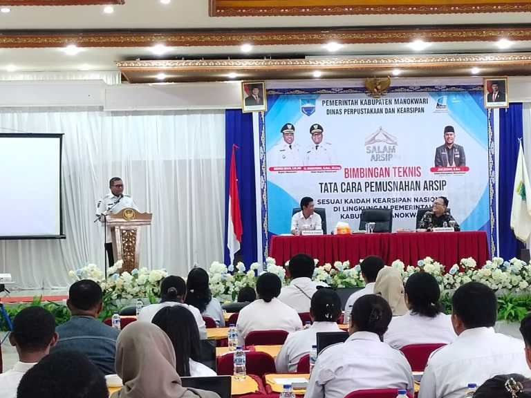 Bimtek Pemusnahan Arsip Perkuat Tata Kelola Pemerintahan Manokwari yang Transparan
