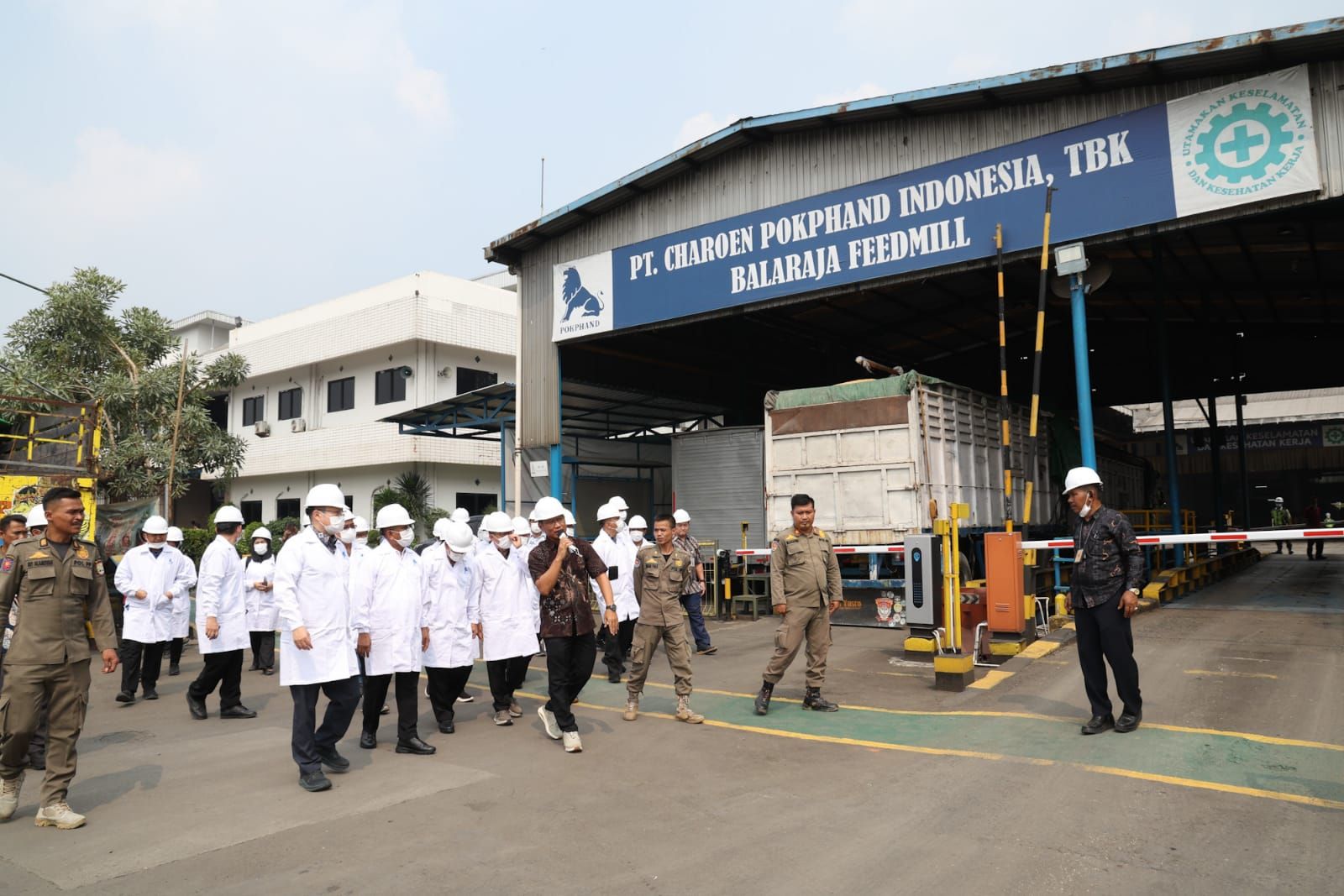 kunjungaan kerja ke PT Charoen Pokphand Indonesia Gubernur Banten Berharap Lahirnya Pelaku Usaha Baru di Sektor Peternakan