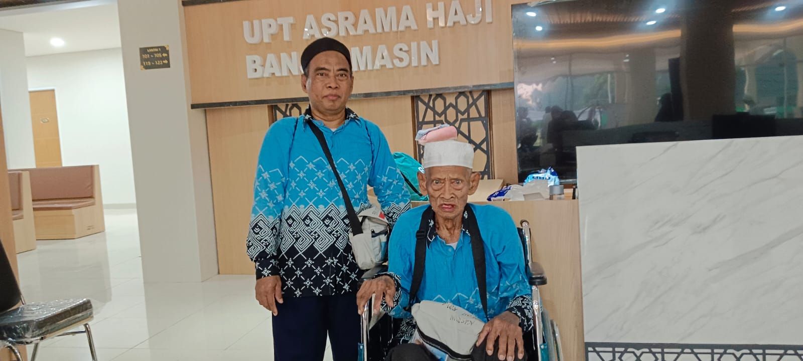 Kisah Haru Jemaah Haji 101 Tahun Asal Barito Kuala: Pengabdian Anak dan Kesigapan Petugas di Tanah Suci