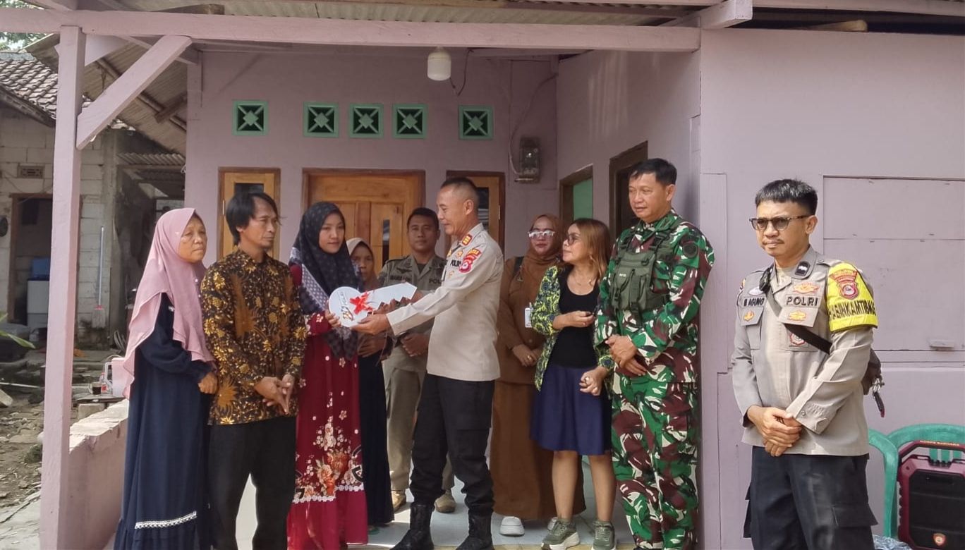 Program bedah rumah Polres Serang Bantu Rumah Tidak Layak Huni Warga Kampung Tegal Sari, Pamarayan