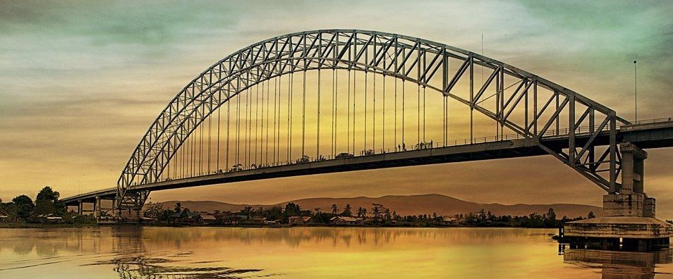 Jembatan Rumpiang: Ikon Infrastruktur Vital dan Destinasi Wisata Unggulan Marabahan