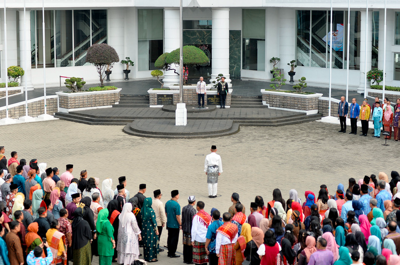 Harganas ke-33, Surya Ingatkan Pentingnya Keluarga Tangguh Hadapi Perubahan Global