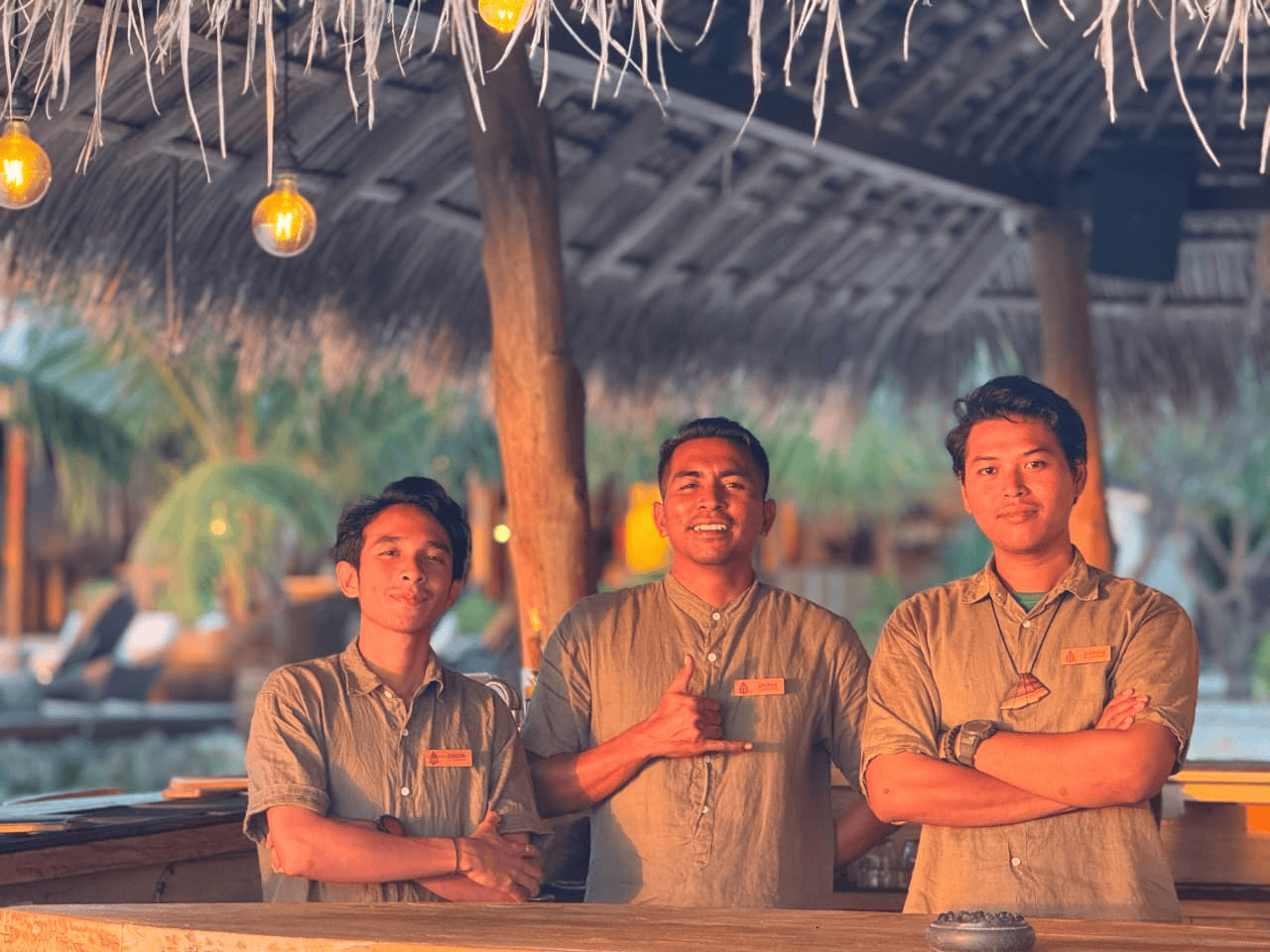 Jejak Alumnus Vokasi UNAIR, Berkarier di Destinasi Selancar Kelas Dunia