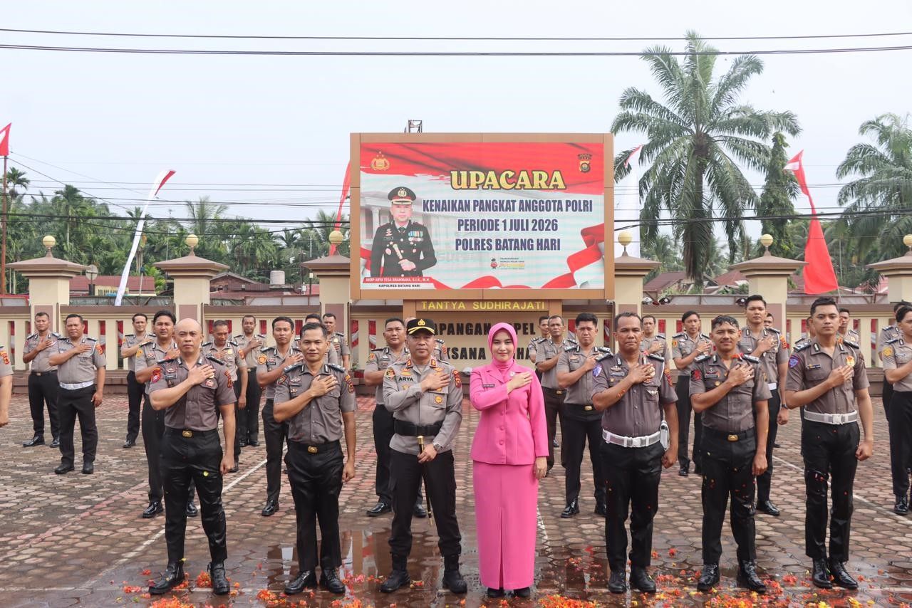 Sebanyak 53 Personel Polres Batanghari Resmi Naik Pangkat, Ini Pesan Tegas Kapolres