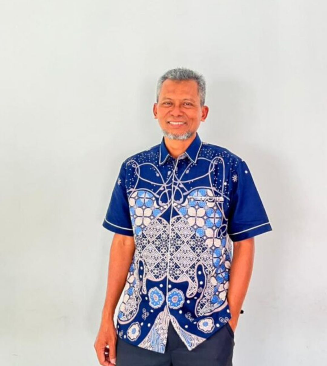Kiprah Asiano Mapilindo, Alumnus Vokasi UNAIR yang Dirikan Seno Dental Lab