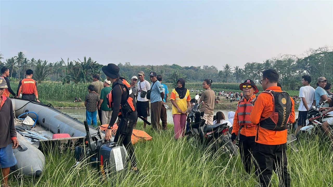 Tim SAR Gabungan Cari Dua Remaja yang Tenggelam di Sungai Pekon Jogyakarta Pringsewu