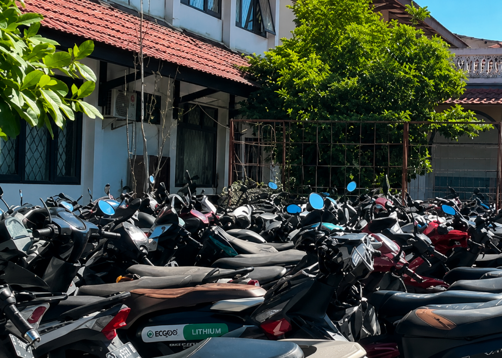 Gratis! Ratusan Motor dan Mobil Barang Bukti Kecelakaan Bisa Diambil di Surabaya