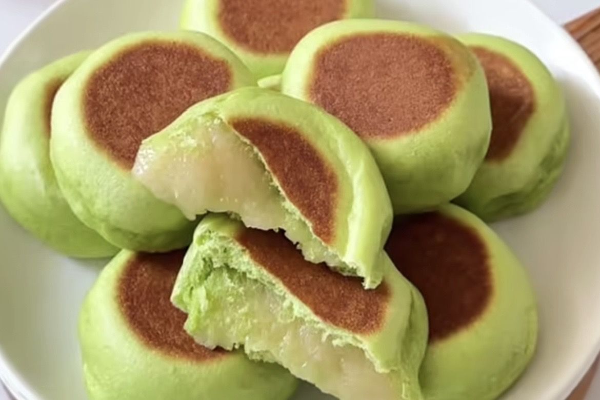 Anti Gagal! Begini Cara Membuat Roti Teflon Pandan yang Lembut dan Wangi Seperti Bakery