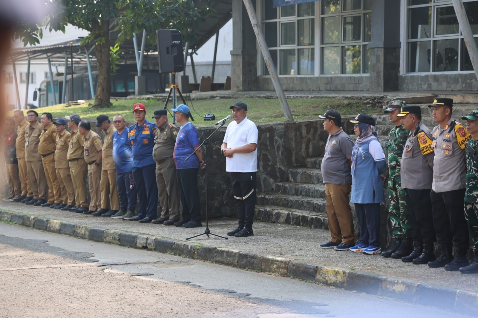 Bupati Bogor Ajak Seluruh Elemen Hidupkan Kembali Budaya Gotong Royong Lewat Gerakan Korvei