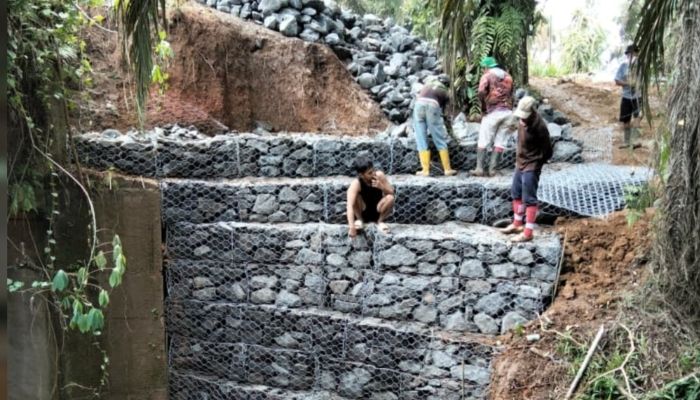 Pembangunan Turap Bronjong Rampung, Infrastruktur Desa Meranti Kini Lebih Kokoh