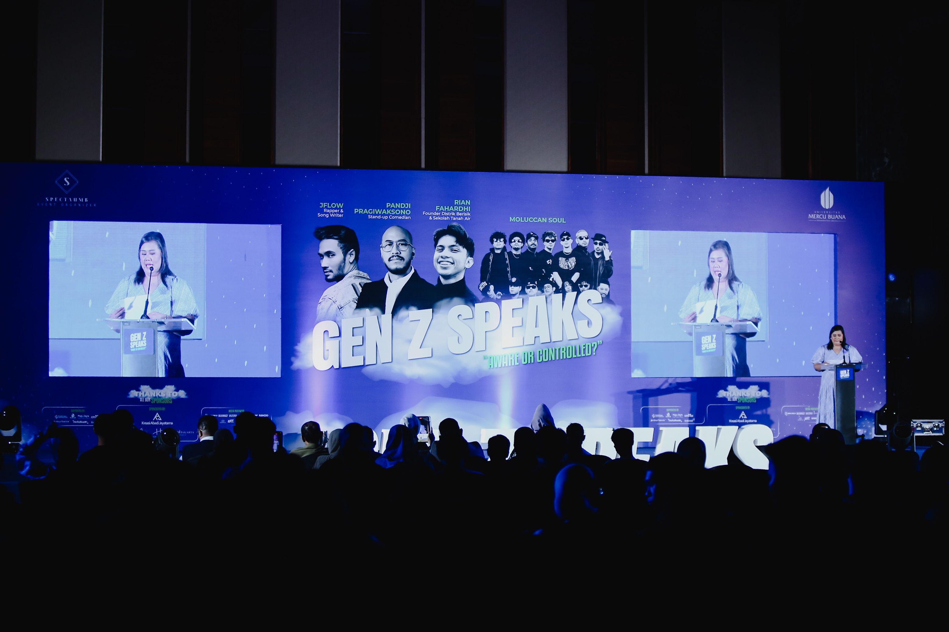 Pandji Pragiwaksono hingga Rian Fahardhi Bahas Pentingnya Berpikir Kritis di Era Digital