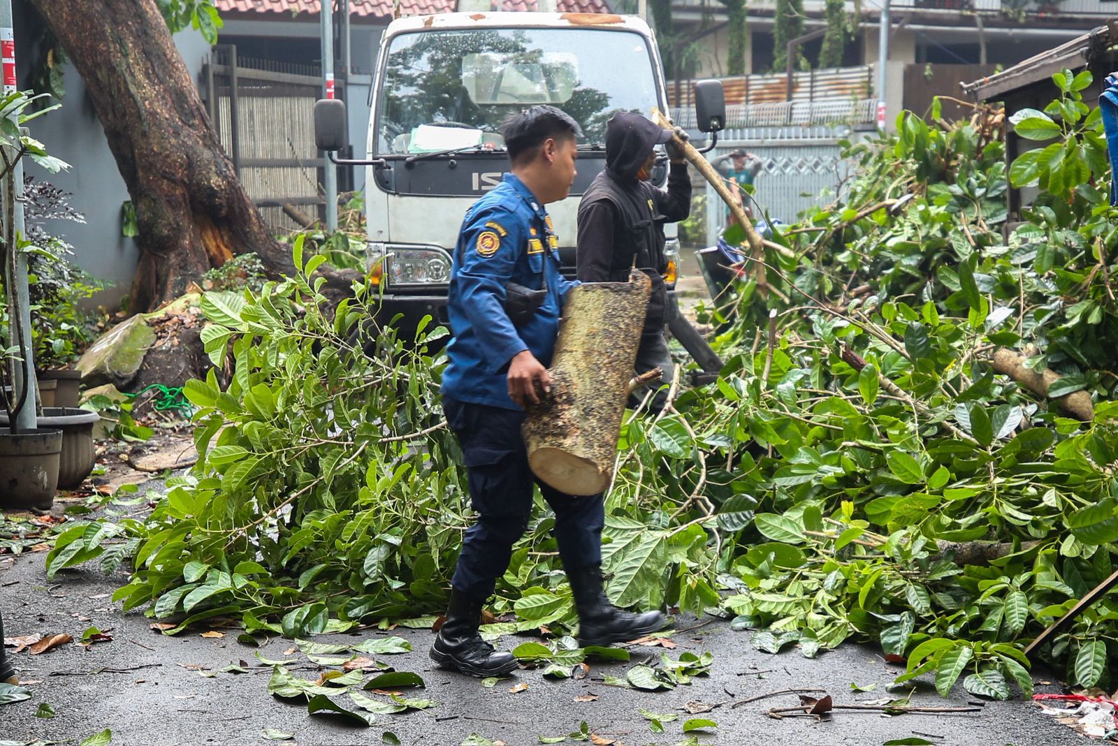 Wali Kota Bandung Minta BPBD Siaga Hadapi Potensi Cuaca Ekstrem saat Musim Kemarau