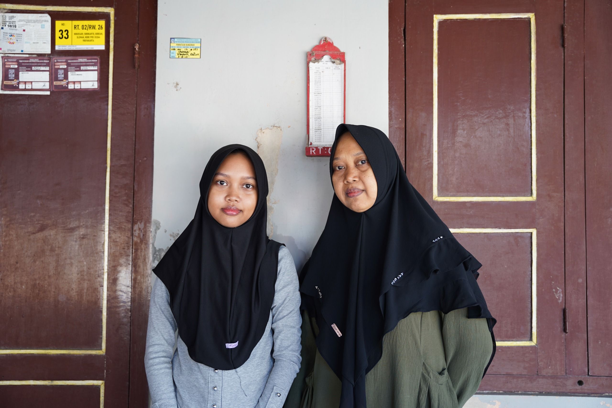 Janda di Sleman yang Hidupi Keluarga Lewat Jualan Air Omset Rp 1,5 Juta Per Bulan, Kini Anaknya Masuk UGM Tanpa Biaya