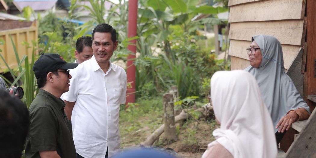 KAGAMA Bangun 26 Huntara untuk Korban Bencana di Aceh Tamiang, Wamen Komdigi Turun Langsung