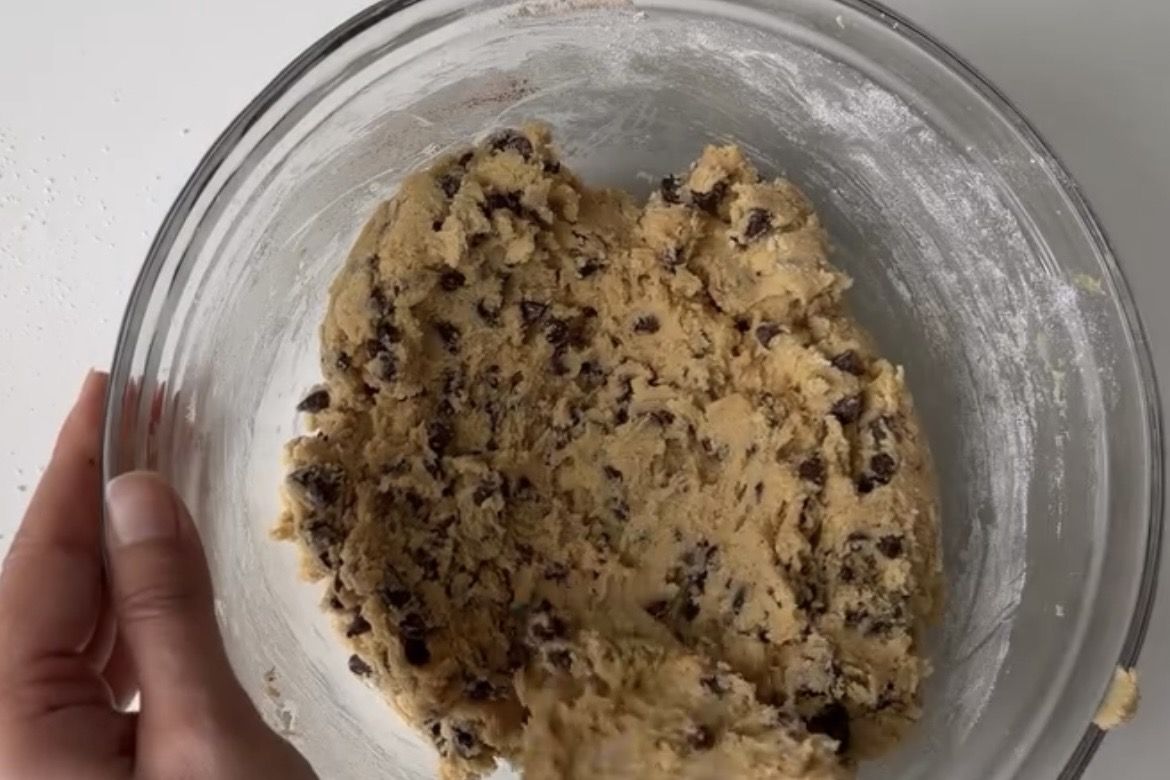 Resep Chocolate Chip Cookie Fries Ala Bakery, Renyah, Wangi Butter, dan Mudah Dibuat