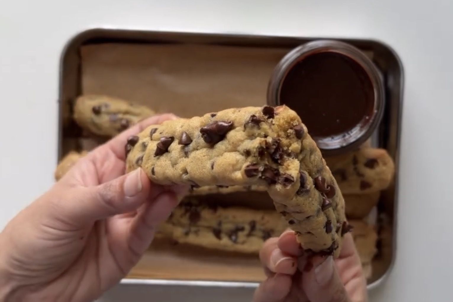Resep Chocolate Chip Cookie Fries Ala Bakery, Renyah, Wangi Butter, dan Mudah Dibuat