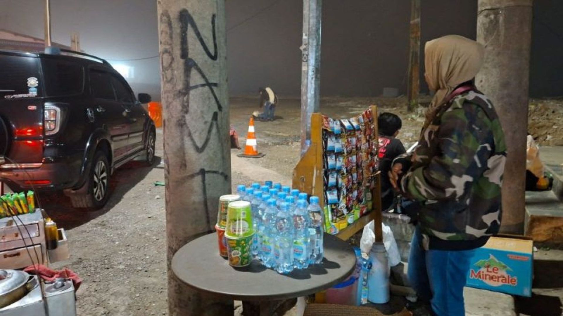 Pemprov Jabar Relokasi Pedagang Puncak-Cianjur, Bangun Kios UMKM Bergaya Sunda