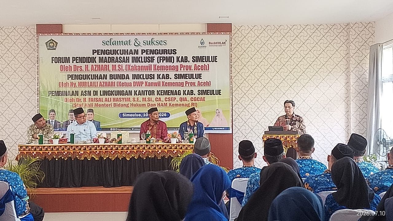 Kunjungi Simeulue, Staf Ahli Menag Tekankan Integritas dan Pelayanan Bersih bagi ASN