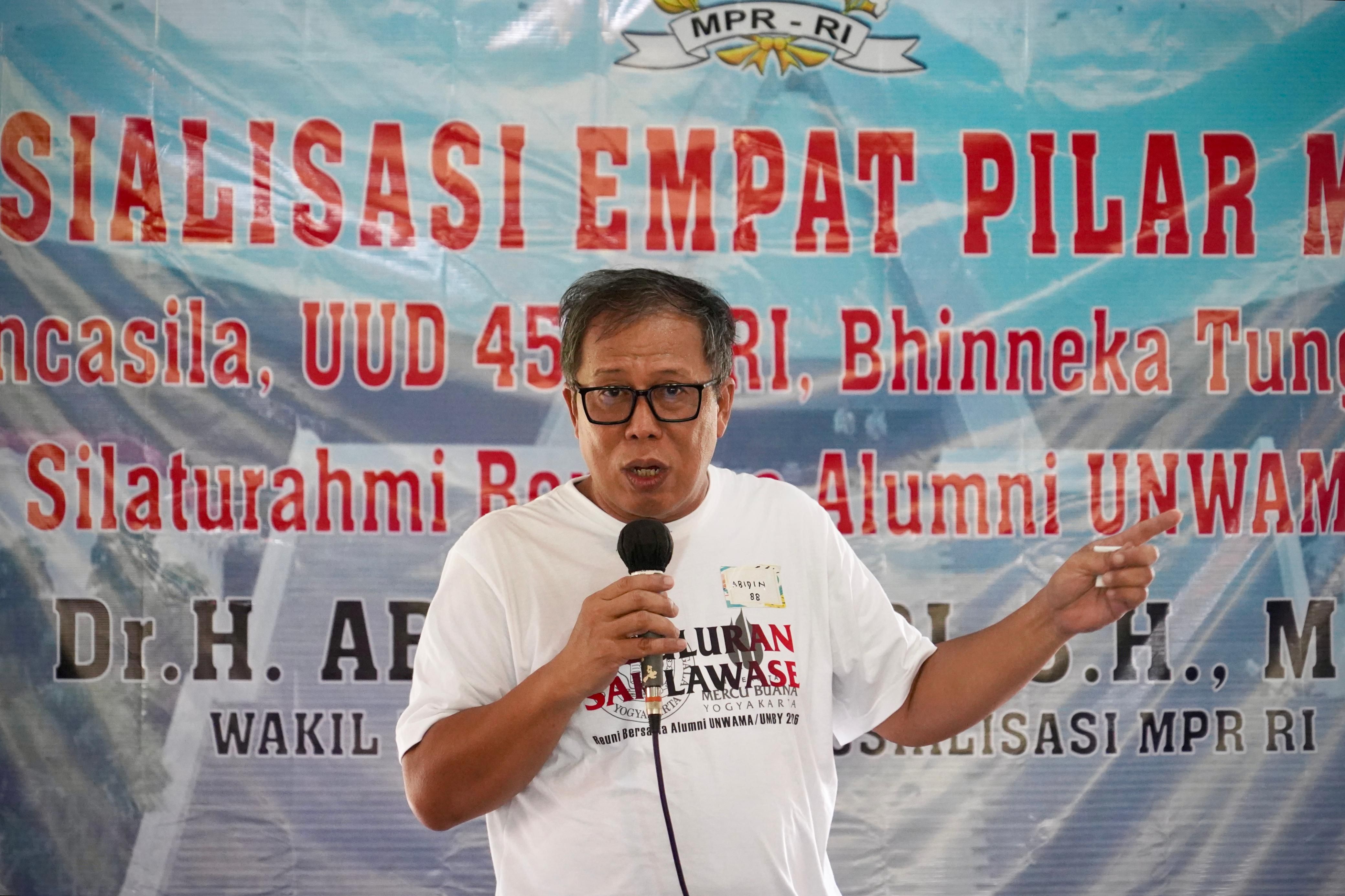 Gelar Sosialisasi 4 Pilar MPR RI di hadapan Alumni UMBY, Abidin Fikri Ajak Alumni Universitas Jaga Moral Bangsa