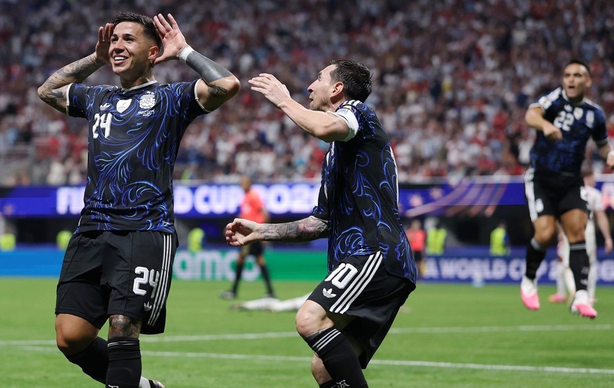 Pemerintah Inggris Desak FIFA untuk Investigasi Argentina Terkait Spanduk soal Kedudukan Malvinas