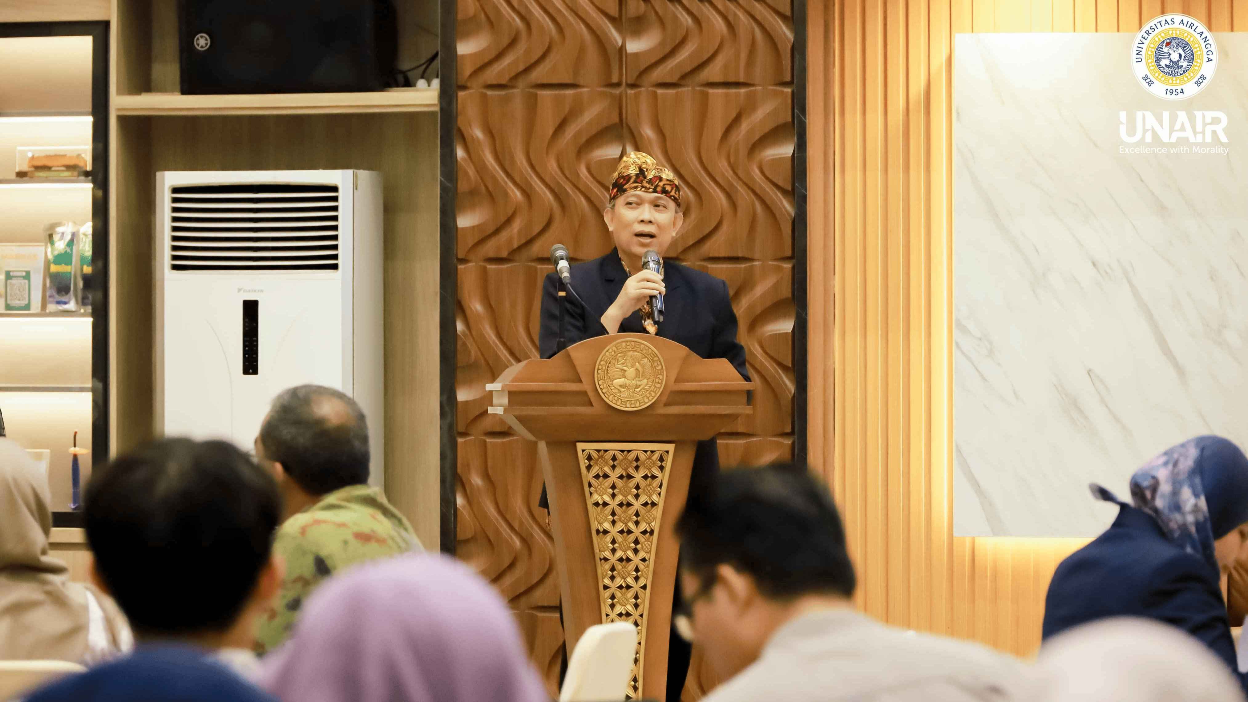 Gandeng ILO, UNAIR Dorong Generasi Muda Jadi Kunci Transisi Energi Berkeadilan di Indonesia